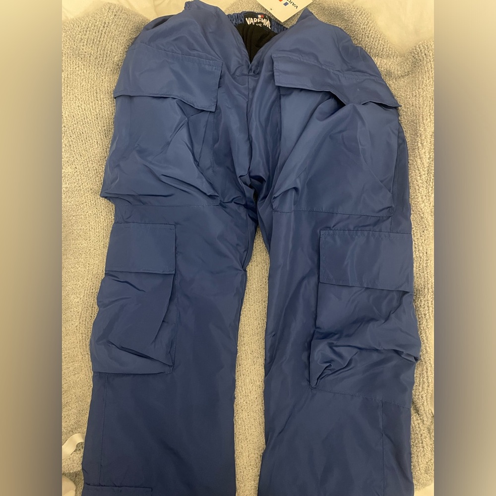 Varenne V cut cargo